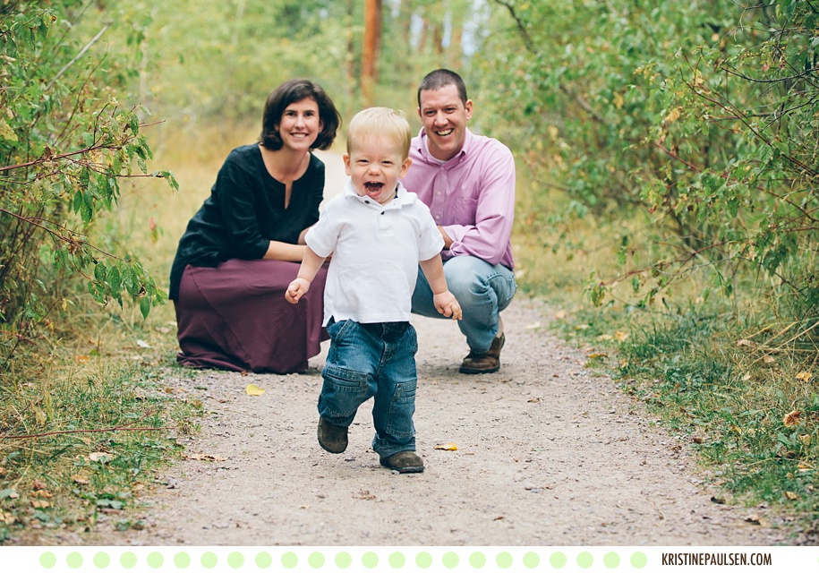 Toddler Giggles and Walks in the Woods – {Daisy, Erik and Woody’s Missoula Family Session}