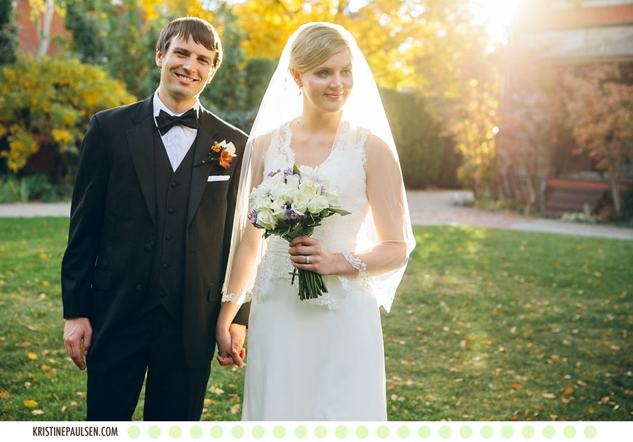 An October Kind of Love – {Jennifer and Brian’s Spokane Wedding at the Roberts Mansion}
