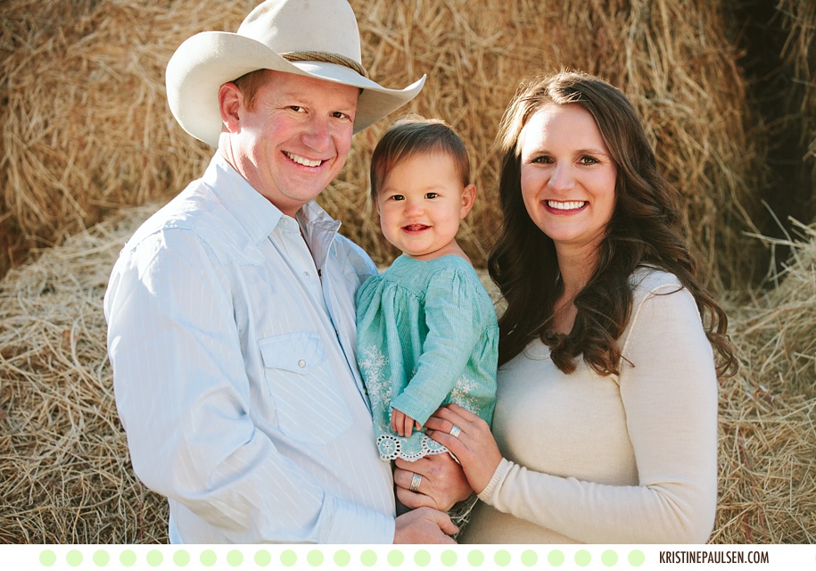 Blue Skies and Sunny Smiles – {The Jones Family’s Stevensville, Montana Portraits}