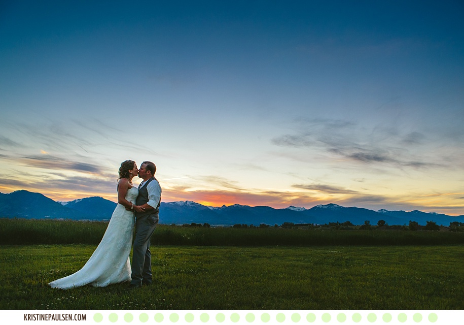 A Love as Bright and Beautiful as the Big Sky :: {Stephanie and Danny’s Flying Horse Ranch Wedding}