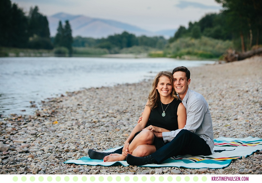 Sarah + Matt :: Engagement Photos in Missoula Montana