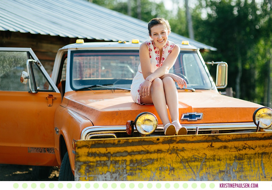 Zoe :: Seeley Lake Montana Senior Photos and Family Session