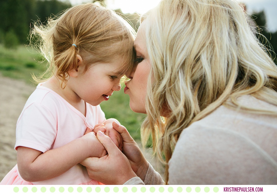 The Lubbers Family :: Missoula Family Portraits in the Spring