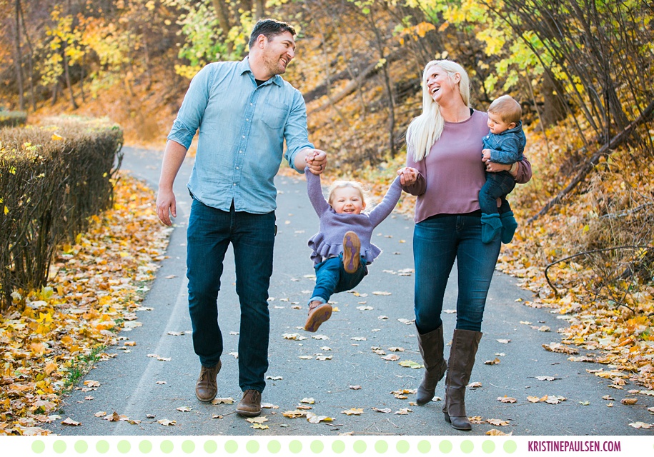 Kali, Adam, Sloan & Beau :: Missoula Family Photos in the Fall