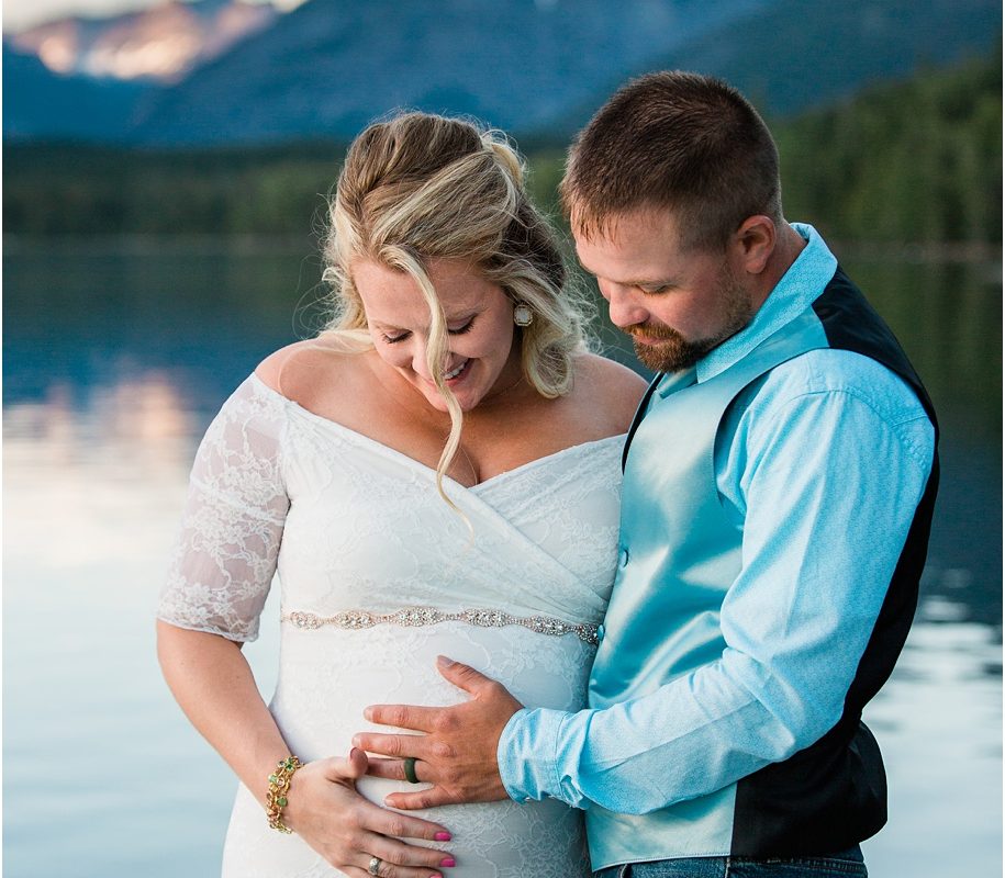 Ashley + Wayne :: Elopement in Glacier National Park