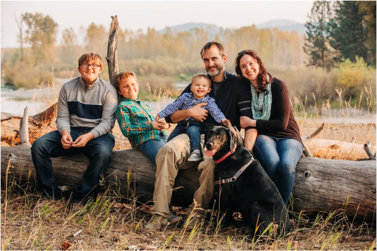 Simons Family :: Missoula Fall Family Pictures
