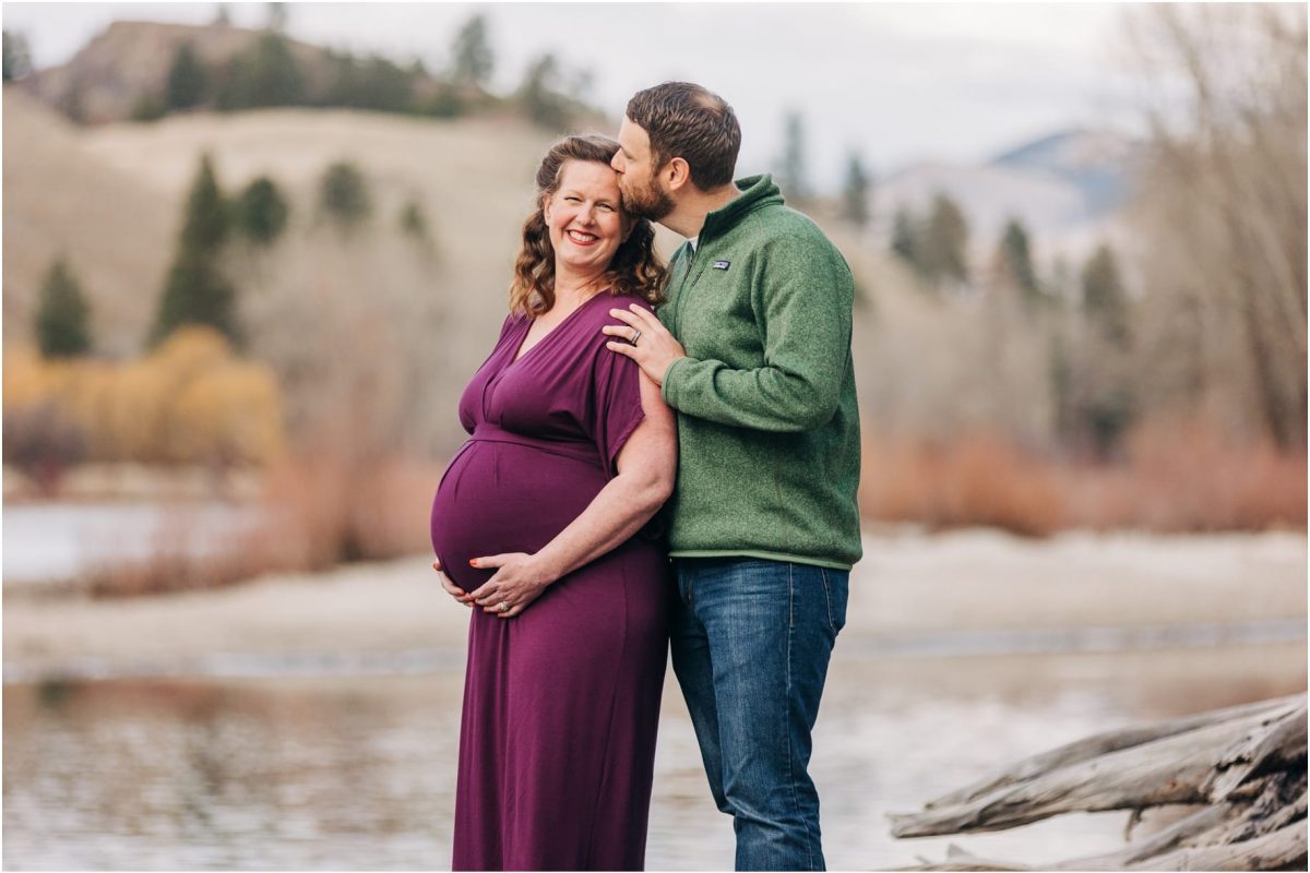 Rachael + Joe :: Missoula Springtime Maternity Photos