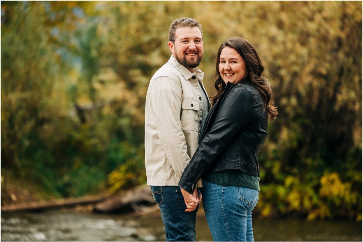 Emily + Andy :: Missoula Montana Autumn Engagement Photos